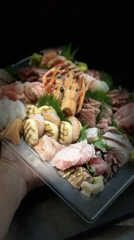 程壽司夜間部（外帶自取生魚片）（真空家庭魚貨分享）