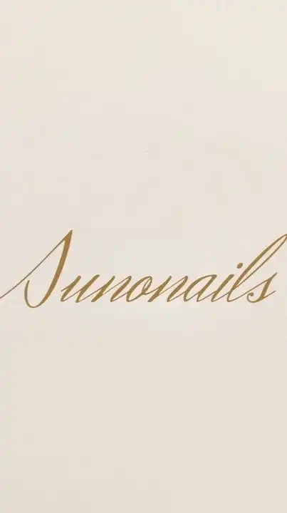 Suno Nails