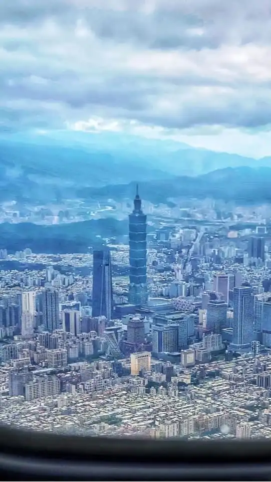 靠杯科科院-房屋板