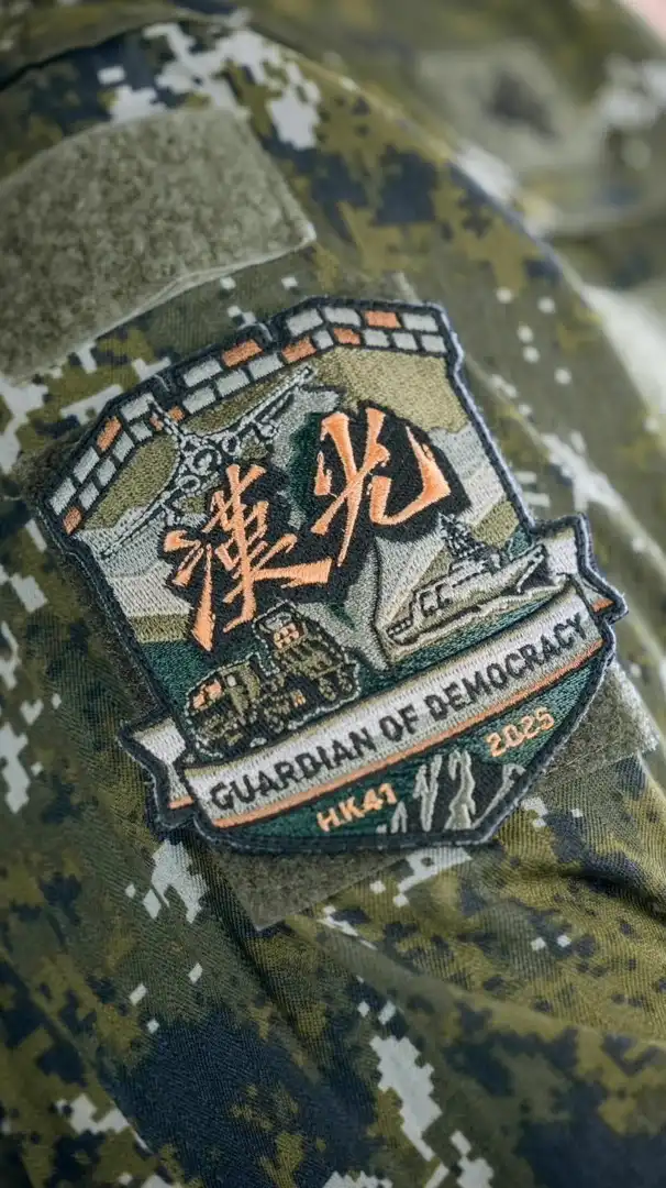 「這群當兵當到發瘋了之靠北長官」
