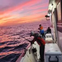 討海仁。海鮮。釣具。福利群