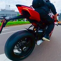 重機視角｜台中重機出遊陪騎團騎約騎/重機攝影/重機模特網美拍攝/紅黃牌檔車重機車友團
