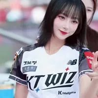 💘kt巫師wiz💘鄭熙靜💘정희정鄭熹貞女孩啦啦隊台灣國際唯一後援會