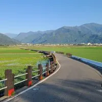 手摘星辰聊天放鬆談心