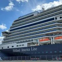 第三群~蜜拉士愷的郵輪情報社