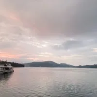 正常人批發群