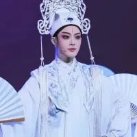 ［資訊區］陳麗君⭐️台灣星辰首群
