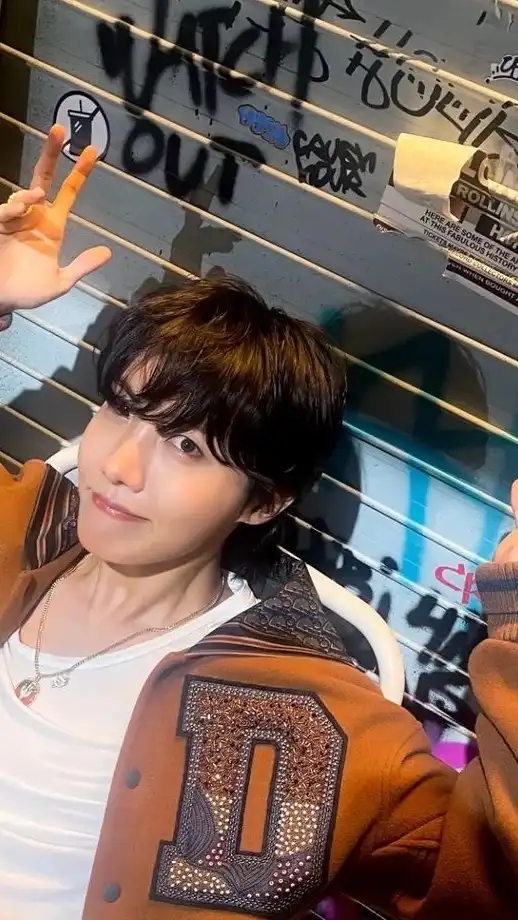 大人 J-HOPE🤍 ホビペンさんルーム