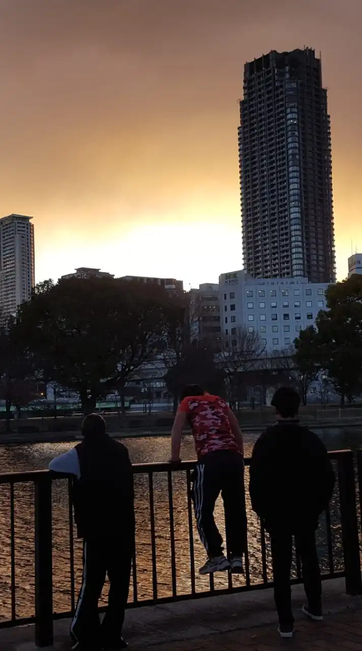 学生限定！恋ばなとか、雑談いっぱいしよー