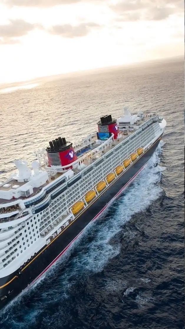 お得なクルーズ情報🚢🉐