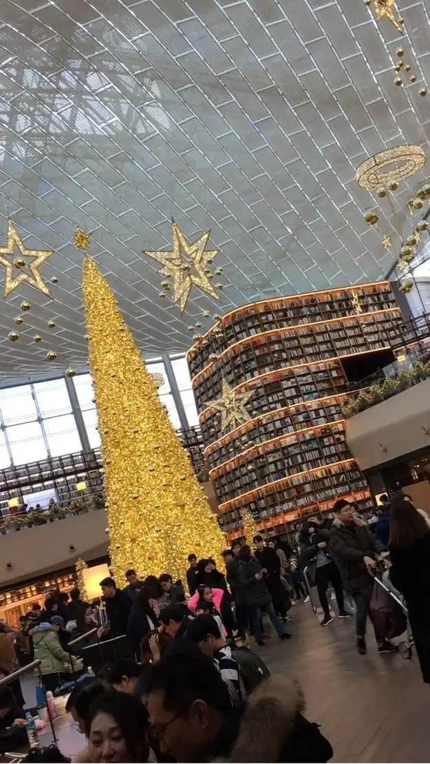 韓国が大好きな方の部屋(つ *´︶`*)35歳以上💕︎‬定員20名