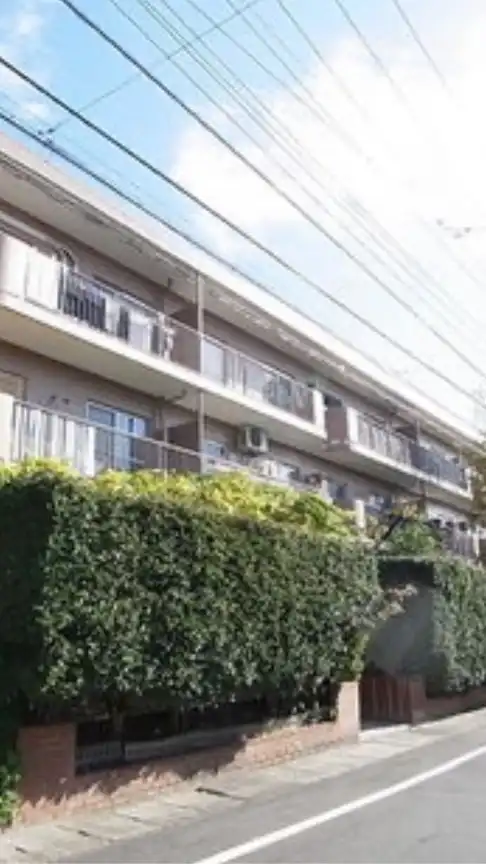 みんなの家（日商岩井世田谷岡本マンション）