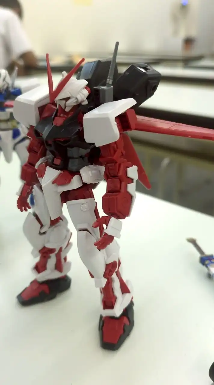 ガンプラ製作大隊