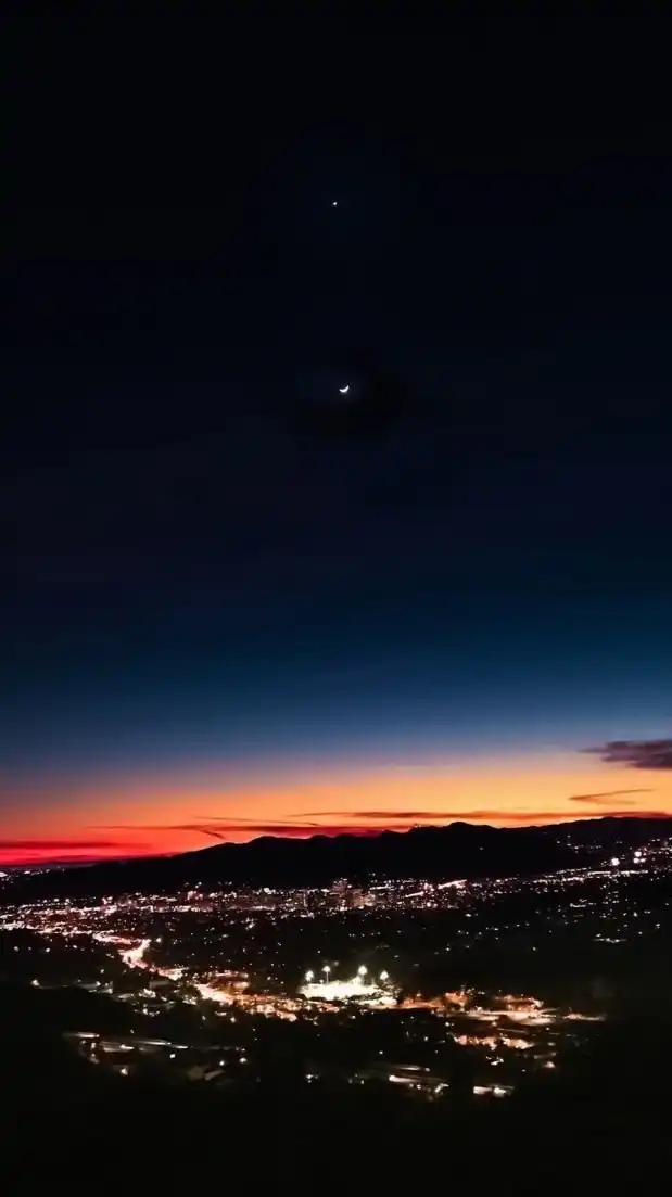 I want The moon  《全緩特殊也仮面ハント》