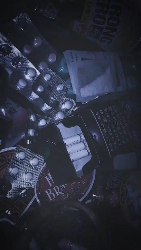 　　　𝐀𝐝𝐝𝐢𝐜𝐬𝐭𝐢𝐨𝐧