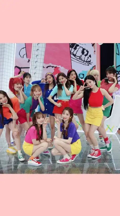 WIZ*ONE_LOVE_IZ*ONE