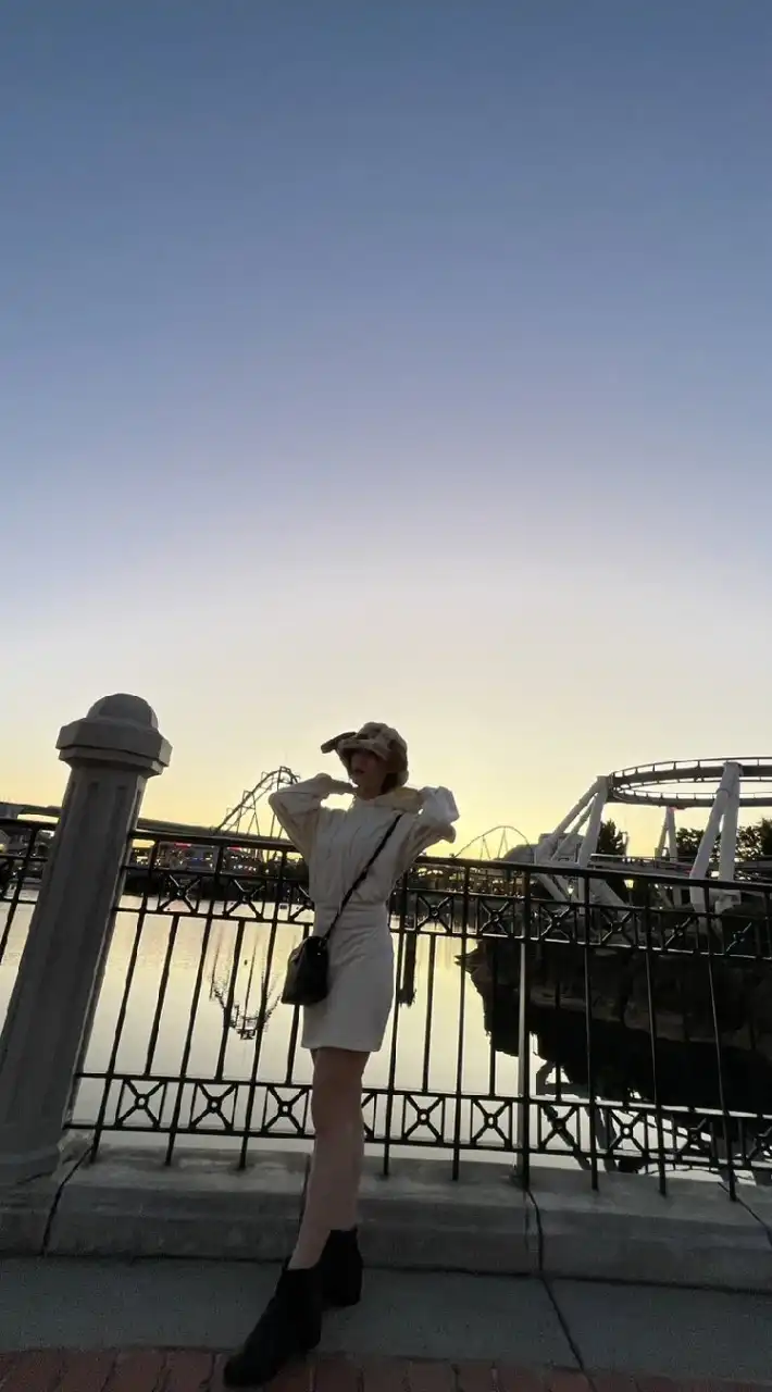 カラオケライブバーCASSIE'S