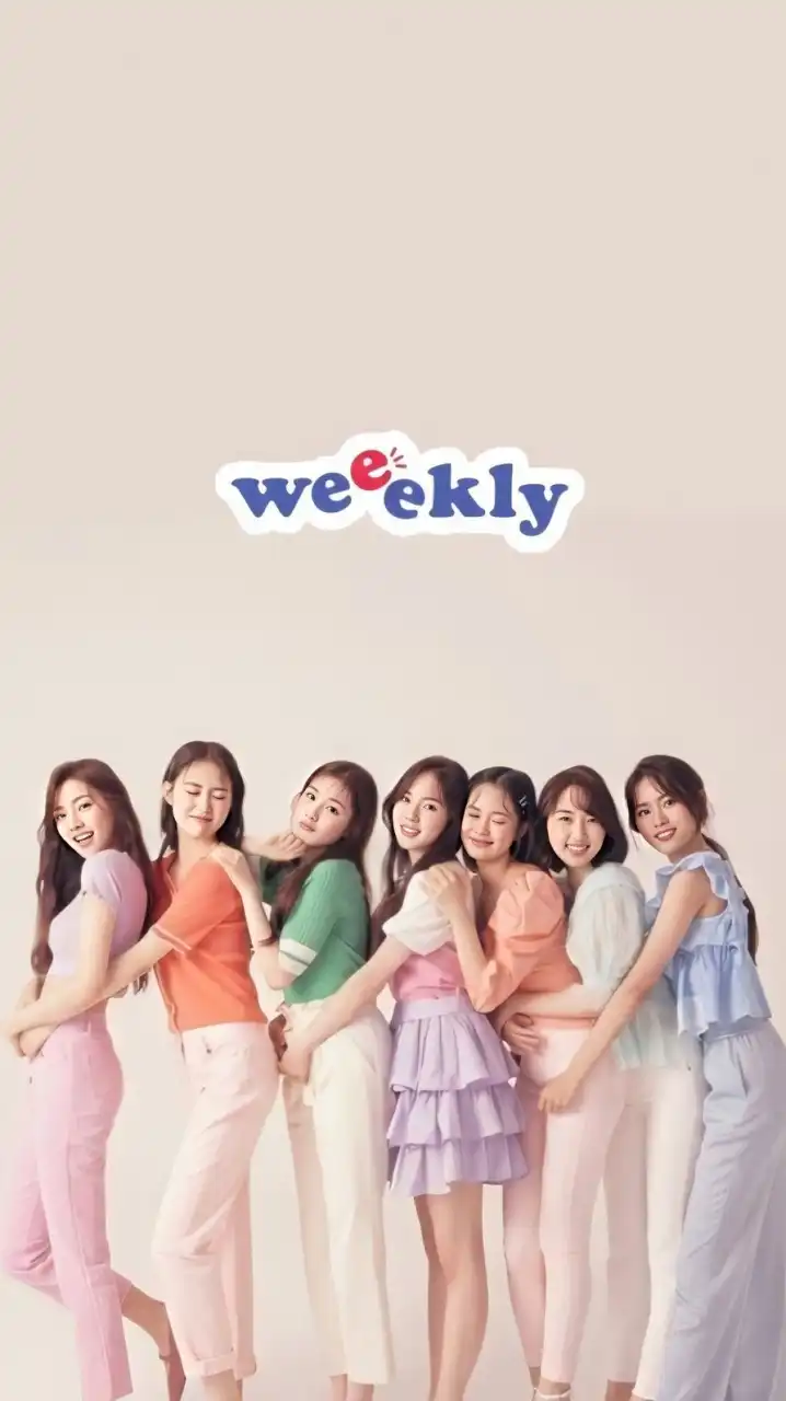 Weeekly 🌕☁️☔️ (K-POP)