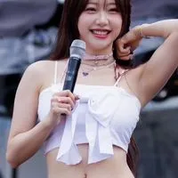 男のビビッとグラビア画像館⭐︎グラビア・アイドル・セクシー・美女画像共有