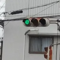 交通信号機、道路標識、非常口誘導灯など。街角公共物が好きな人はどうぞ( ﾟ∀ﾟ)つ