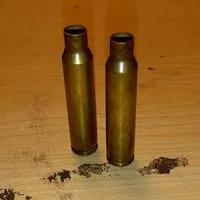 中学生で銃好きな人集まって〜