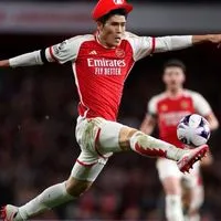 サッカー情報局