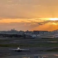 飛行機大好きな人来い！