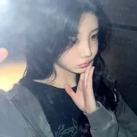 ILLITウォンヒ写真館　トーク禁止