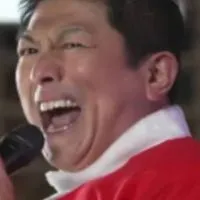 右翼対左翼　政治対決