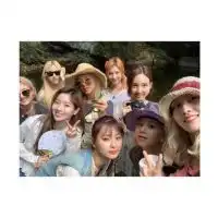 TWICE グッズ紹介所